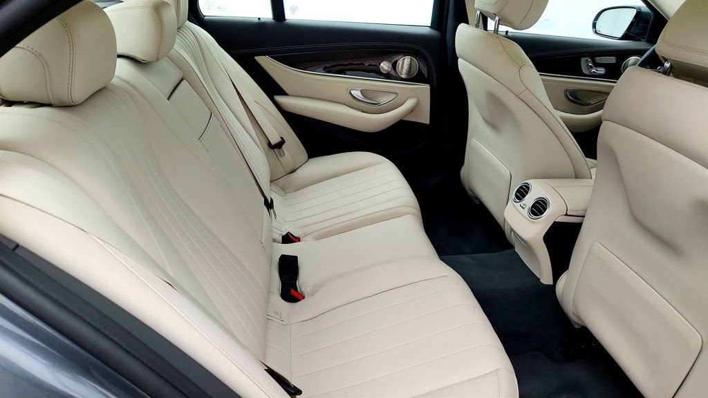 Used 2022 Mercedes-Benz E 350 4MATIC Sedan image 23