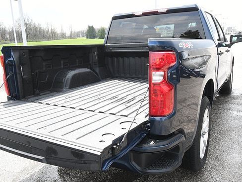 Used 2023 Chevrolet Silverado 1500 Custom AWD/4WD image 28