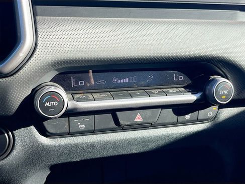 Used 2025 MAZDA CX-50 AWD 2.5 S w/ Cargo Package image 15