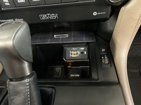 Used 2023 Lexus GX 460 Premium w/ Accessory Package AWD/4WD image 20