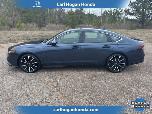 Used 2025 Honda Accord Touring image 5