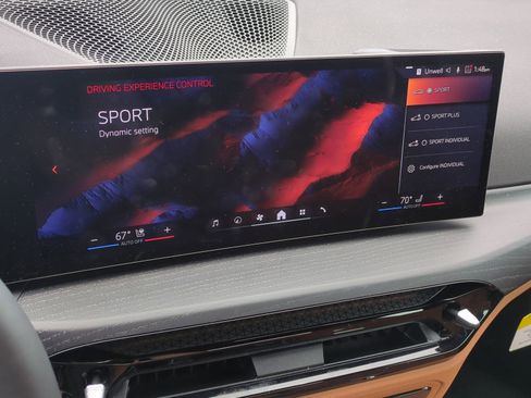 Certified 2026 BMW 330i Sedan w/ Premium Package RWD image 23