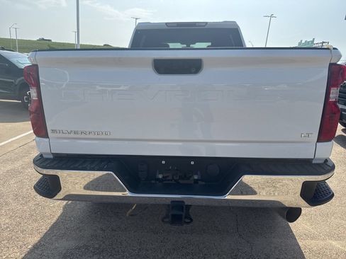 Used 2022 Chevrolet Silverado 2500 LT w/ Convenience Package AWD/4WD image 8