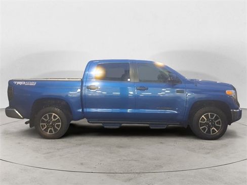 Used 2016 Toyota Tundra SR5 image 6