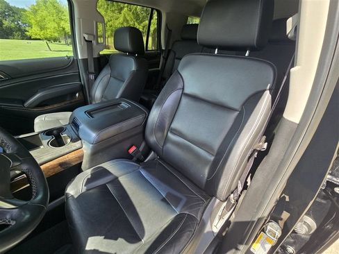 Used 2020 Chevrolet Tahoe LT RWD image 11