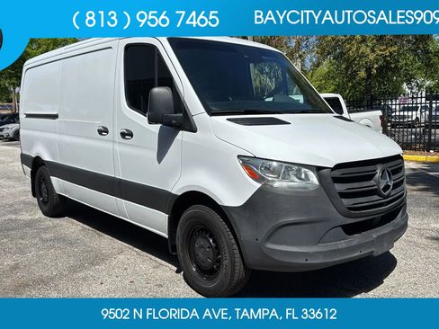 Used 2021 Mercedes-Benz Sprinter 2500 w/ Premium Package image 1