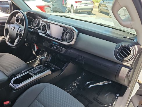 Used 2021 Toyota Tacoma SR5 RWD image 25
