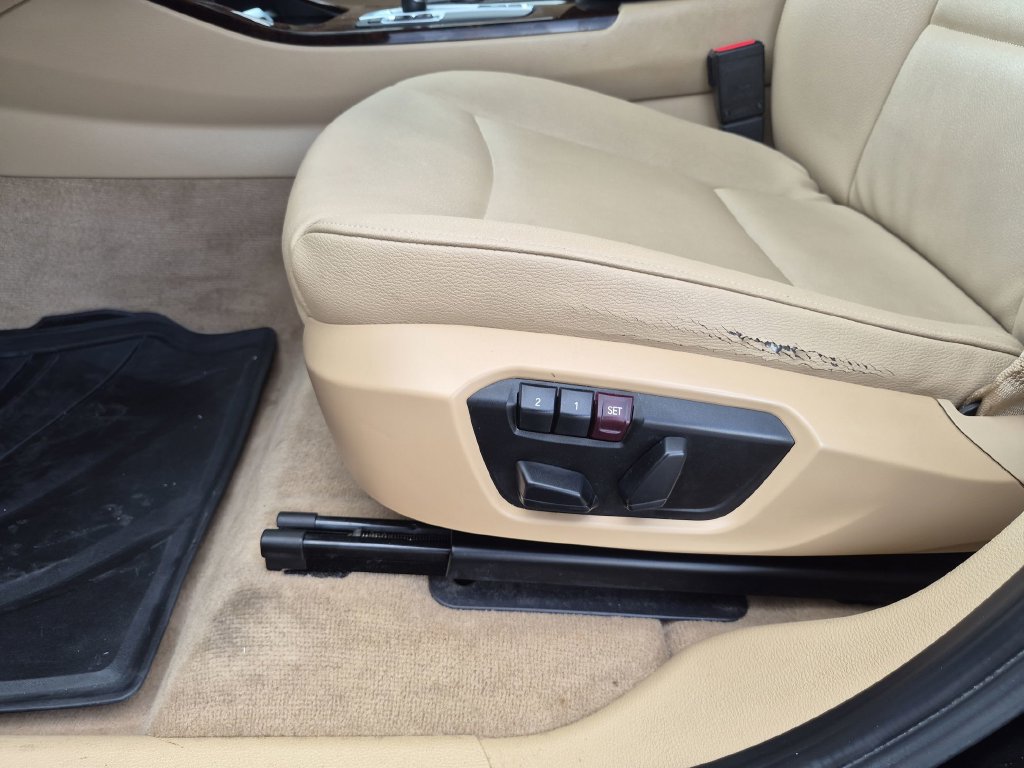 Used 2016 BMW X3 sDrive28i RWD image 17