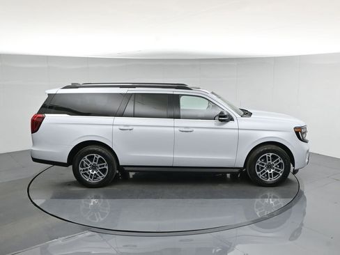 Used 2025 Ford Expedition Max Active image 44