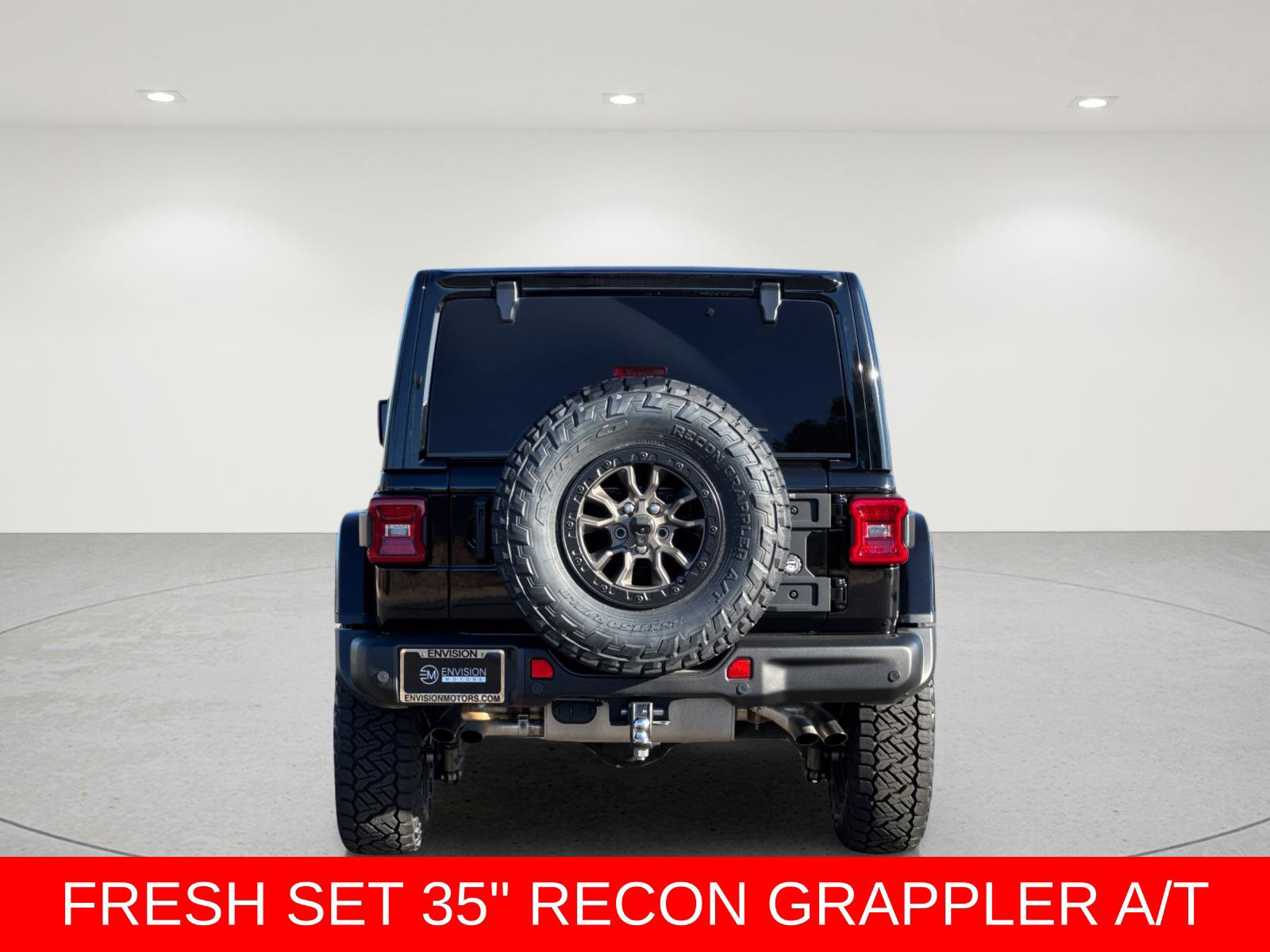 Used 2023 Jeep Wrangler Unlimited Rubicon 392 w/ Trailer Tow Package AWD/4WD image 5