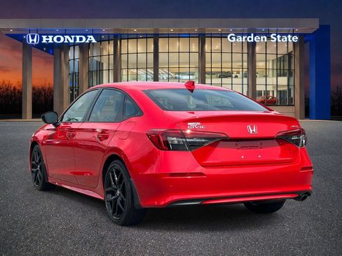 Certified 2024 Honda Civic Sport image 4