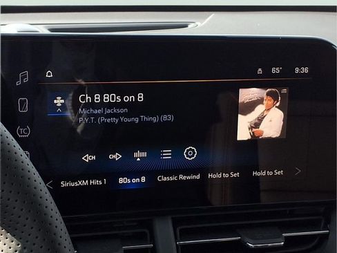 New 2026 Chevrolet Trax RS w/ Sunroof Package image 6