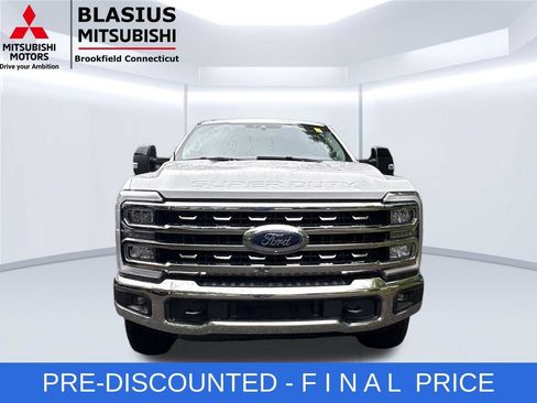 Used 2024 Ford F250 Lariat AWD/4WD image 4