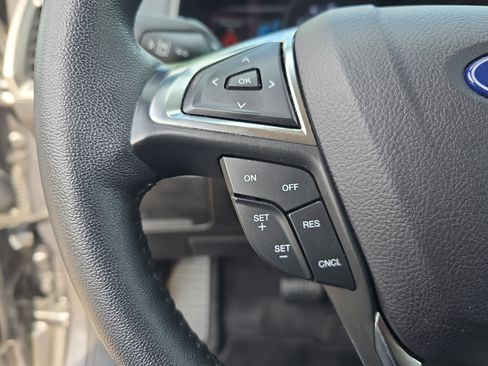 Used 2024 Ford Edge SEL w/ Convenience Package AWD/4WD image 17