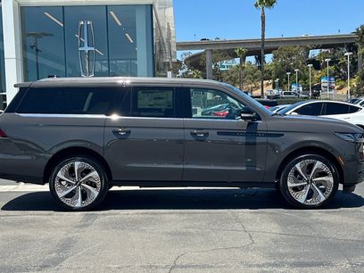 New 2026 Lincoln Navigator L Black Label