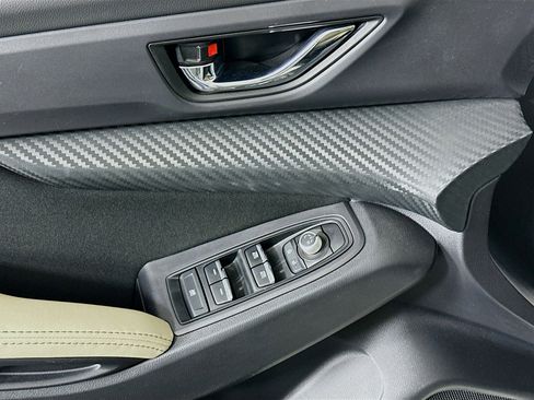 Used 2024 Subaru Ascent Premium w/ Convenience Package image 15