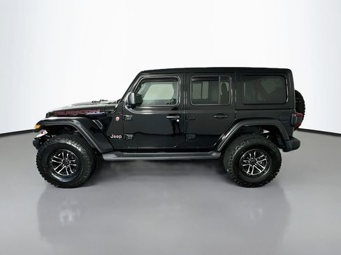 Used 2025 Jeep Wrangler Unlimited Rubicon AWD/4WD image 4