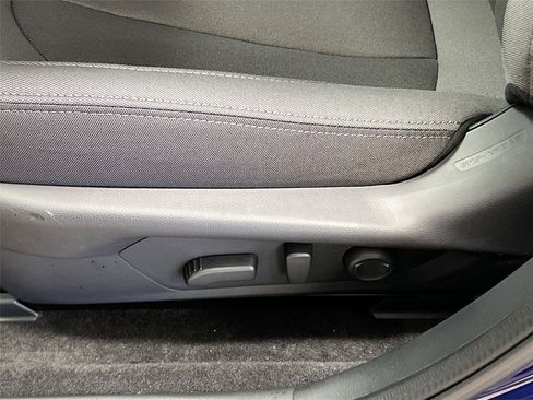 New 2026 Subaru Crosstrek 2.0i Premium image 20