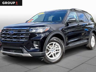 Used 2025 Ford Explorer Active