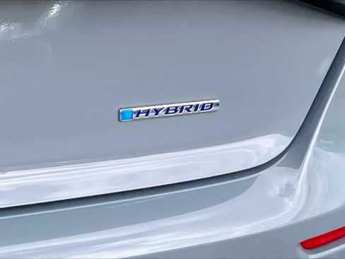 Used 2024 Honda Accord EX-L image 10