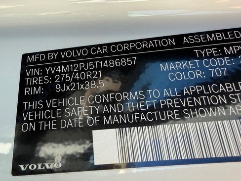 New 2026 Volvo XC90 B5 Core image 17