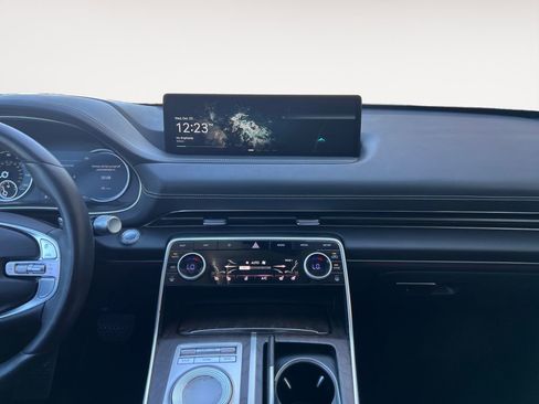 Used 2022 Genesis GV80 2.5T w/ Advanced Package 02 image 11