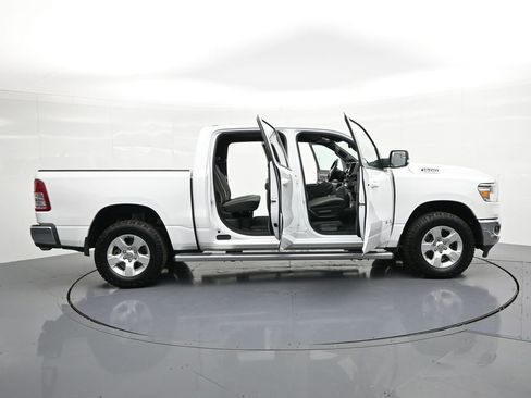Used 2022 RAM 1500 Big Horn AWD/4WD image 30