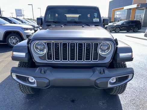 New 2026 Jeep Wrangler Unlimited Sahara image 2