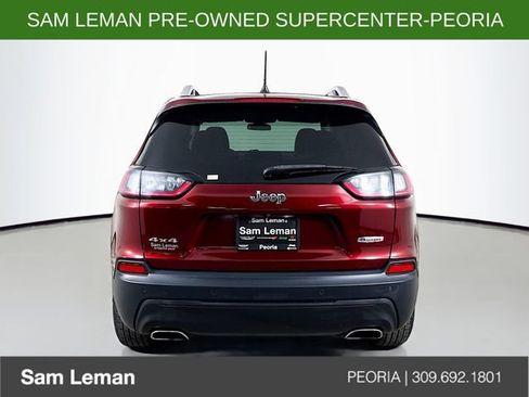 Used 2019 Jeep Cherokee Latitude Plus w/ Cold Weather Group AWD/4WD image 6