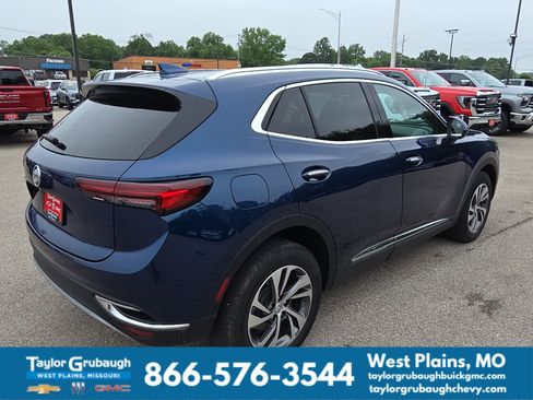 Used 2023 Buick Envision Essence FWD image 8