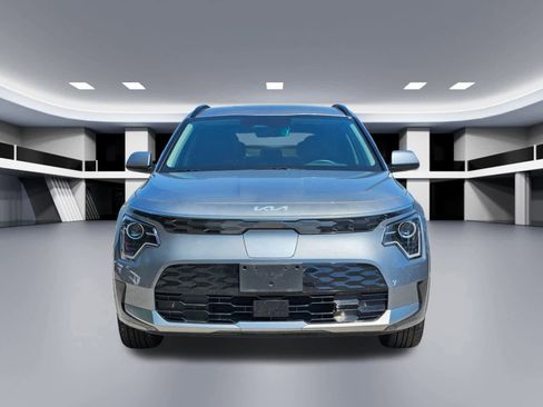 Used 2023 Kia Niro Wind image 9