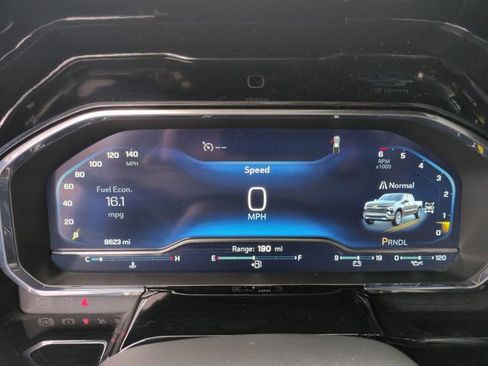 Used 2025 Chevrolet Silverado 1500 LT image 12