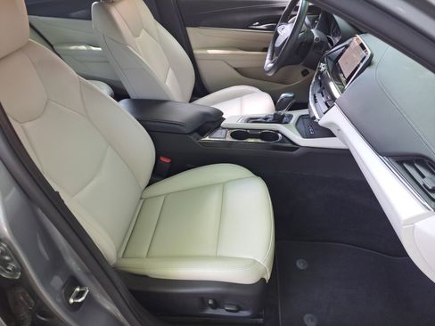 Certified 2023 Cadillac CT4 Luxury w/ Sun And Sound Package image 14