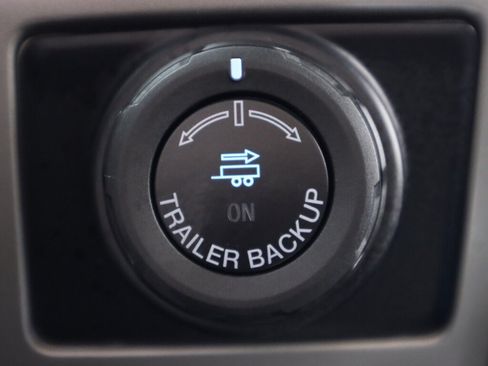 Used 2018 Ford F150 Lariat w/ Heavy-Duty Payload Package AWD/4WD image 31
