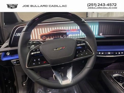 New 2026 Cadillac Optiq V image 14
