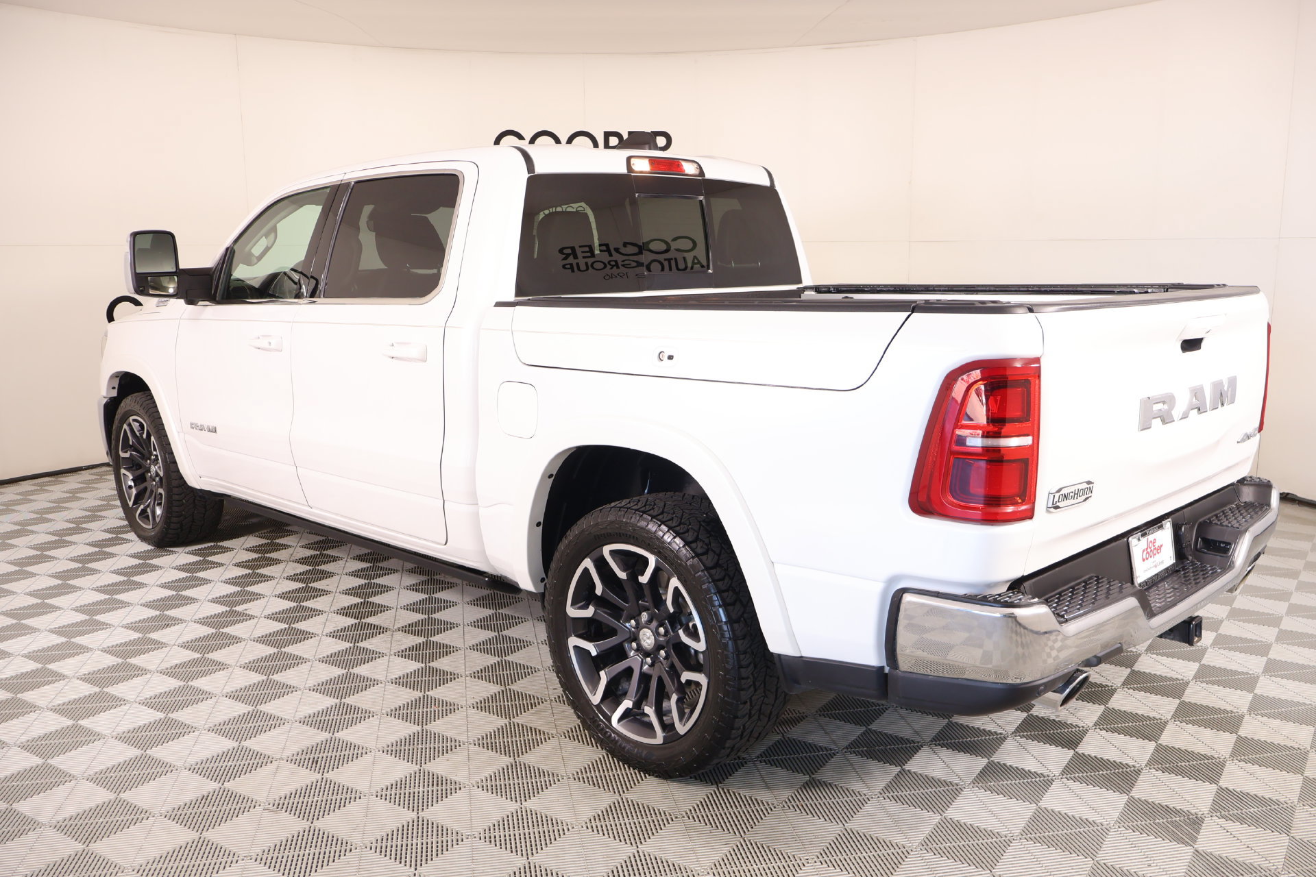 Used 2025 RAM 1500 Limited w/ Trailer Tow Group AWD/4WD image 24