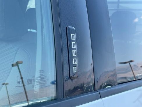 Used 2022 Ford F350 XLT w/ XLT Value Package AWD/4WD image 7
