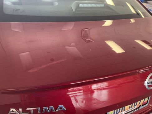 Used 2022 Nissan Altima 2.5 SR AWD/4WD image 11