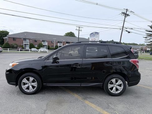 Used 2016 Subaru Forester 2.5i Limited AWD/4WD image 2