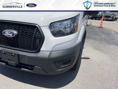 New 2026 Ford Transit 250 148 Medium Roof RWD image 11