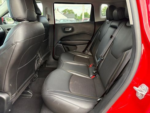 Used 2021 Jeep Compass Latitude w/ Convenience Group AWD/4WD image 24