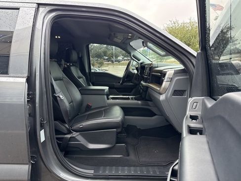 Used 2024 Ford F350 XLT image 12