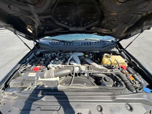 Used 2020 Ford F250 Lariat w/ Lariat Ultimate Package AWD/4WD image 26