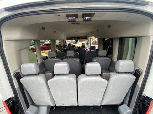 Used 2017 Ford Transit 350 XL RWD image 11