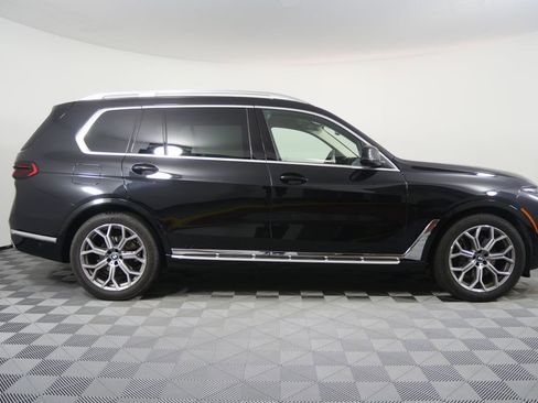 Certified 2025 BMW X7 xDrive40i w/ Premium Package image 2