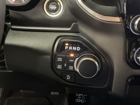 Certified 2025 RAM 1500 Big Horn AWD/4WD image 25
