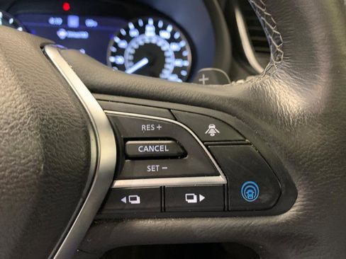 Used 2021 INFINITI QX50 Sensory image 18