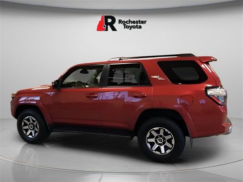 Certified 2024 Toyota 4Runner TRD Off-Road Premium image 6