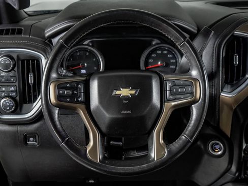 Used 2022 Chevrolet Silverado 3500 High Country w/ Z71 Off-Road Package image 17