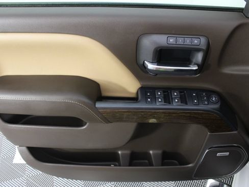 Used 2018 GMC Sierra 1500 Denali AWD/4WD image 15